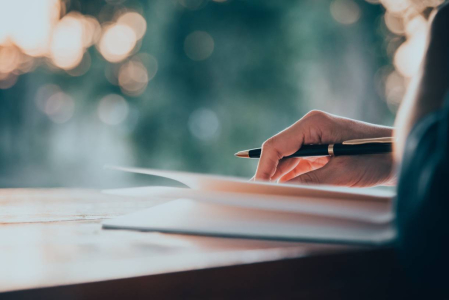 Digital Writerpreneur - Profesi Menjanjikan Untuk Generasi Z